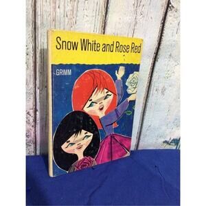 1966 Snow White and Rose Red Grimm Book First Printing By Maxine S. Morris